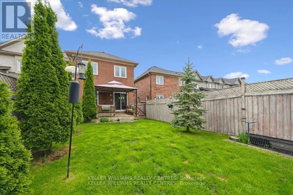 11 SNEDDEN AVENUE