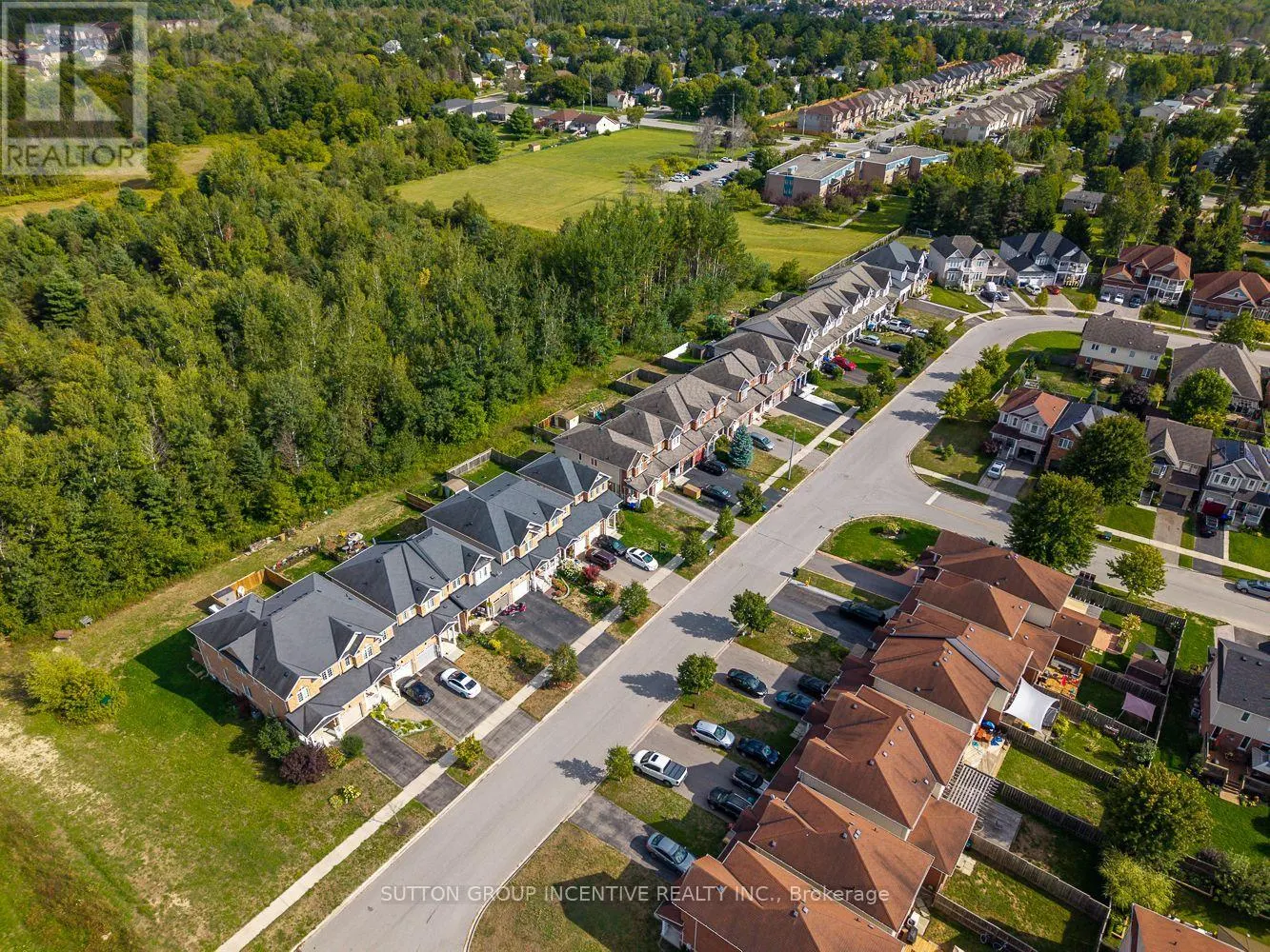 105 COLLIER CRESCENT