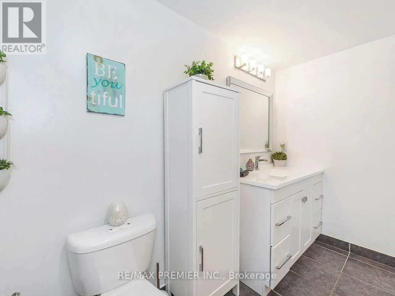 313 - 7730 KIPLING AVENUE