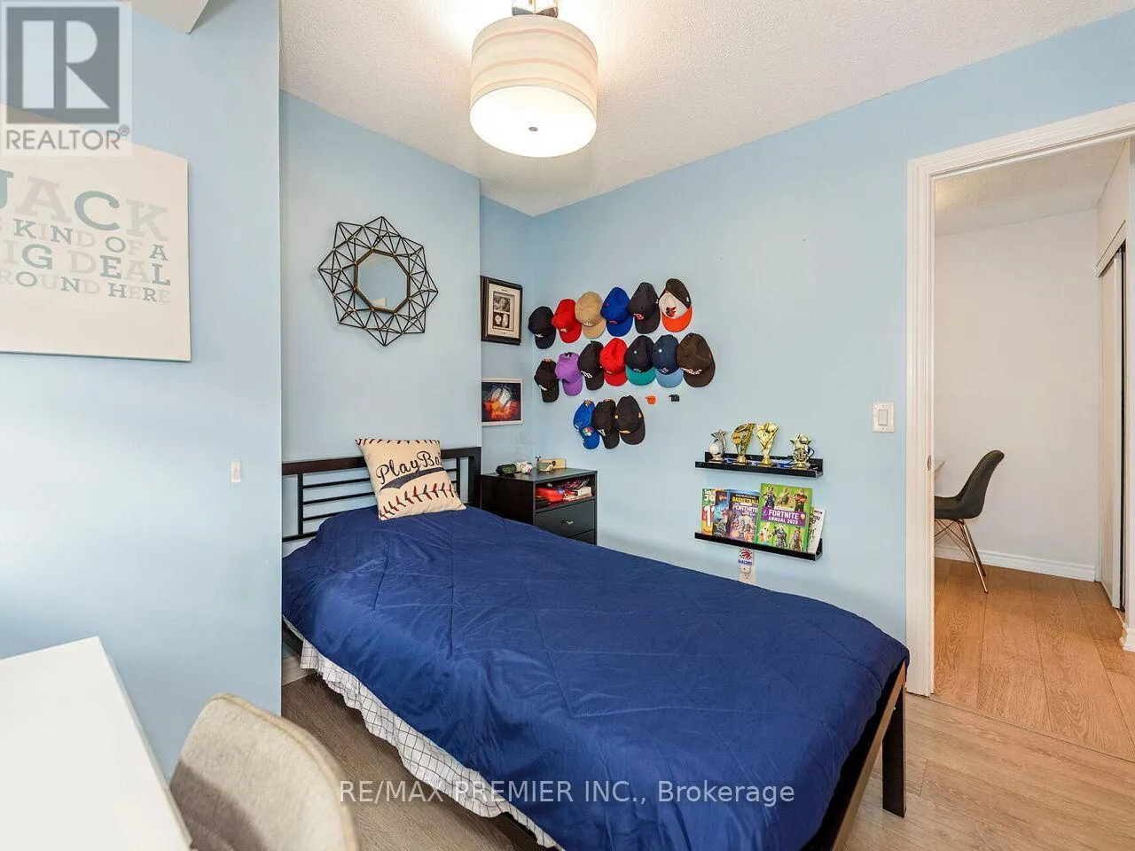 313 - 7730 KIPLING AVENUE