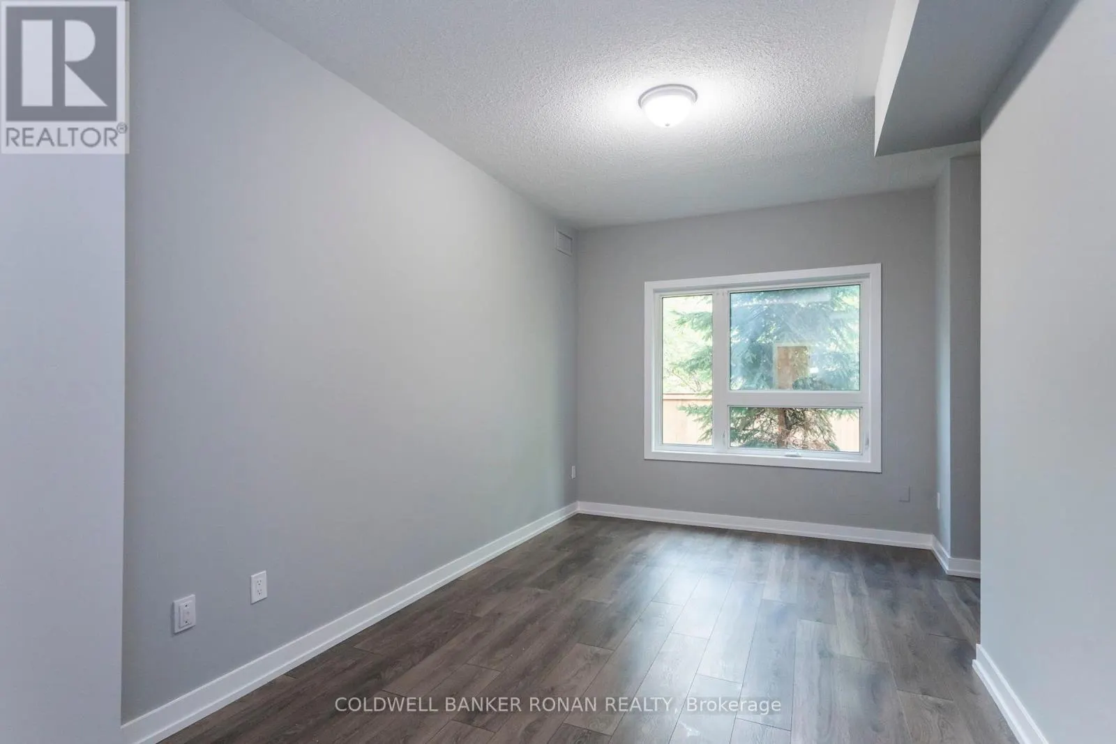 103 - 69 BOYNE STREET N