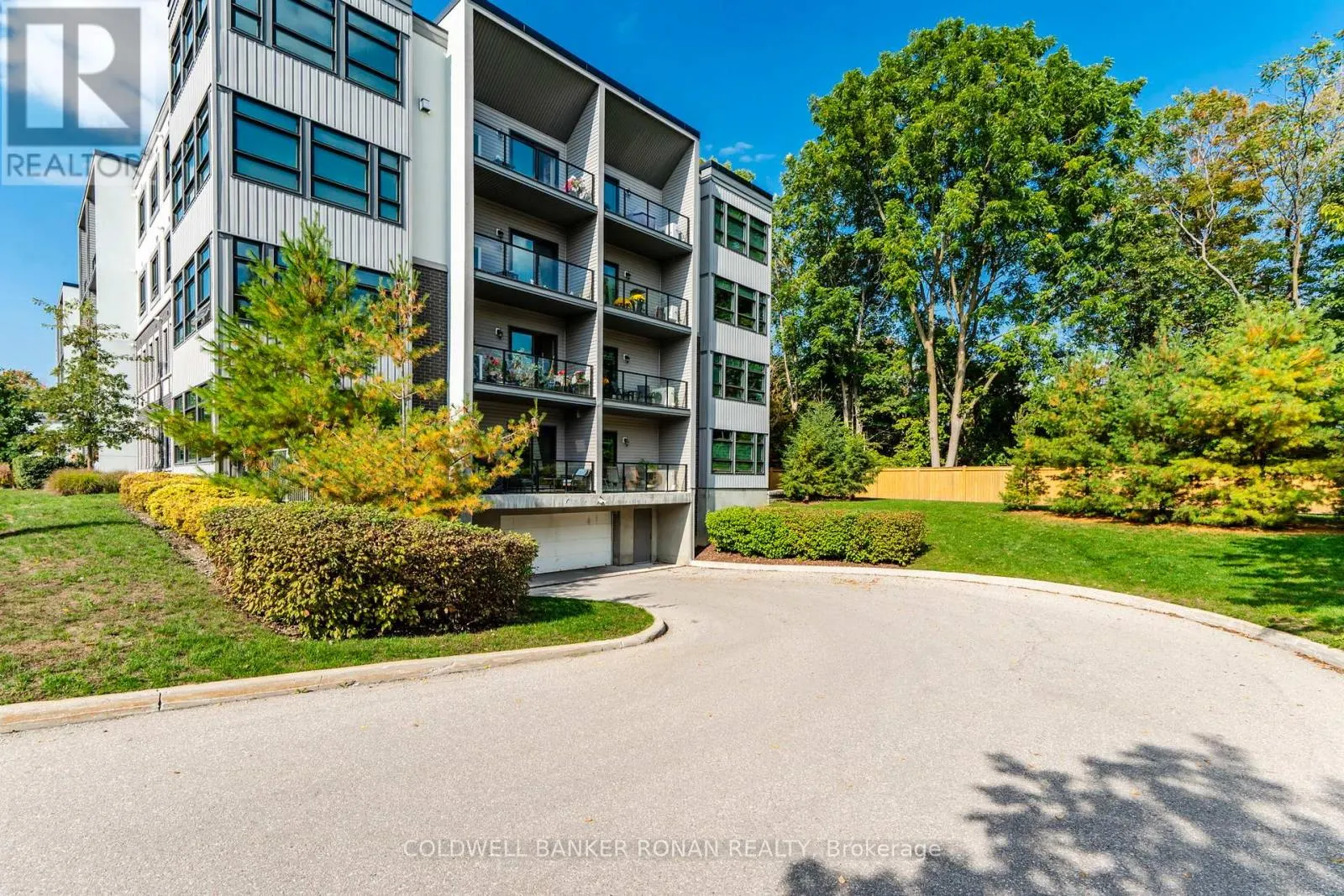 103 - 69 BOYNE STREET N