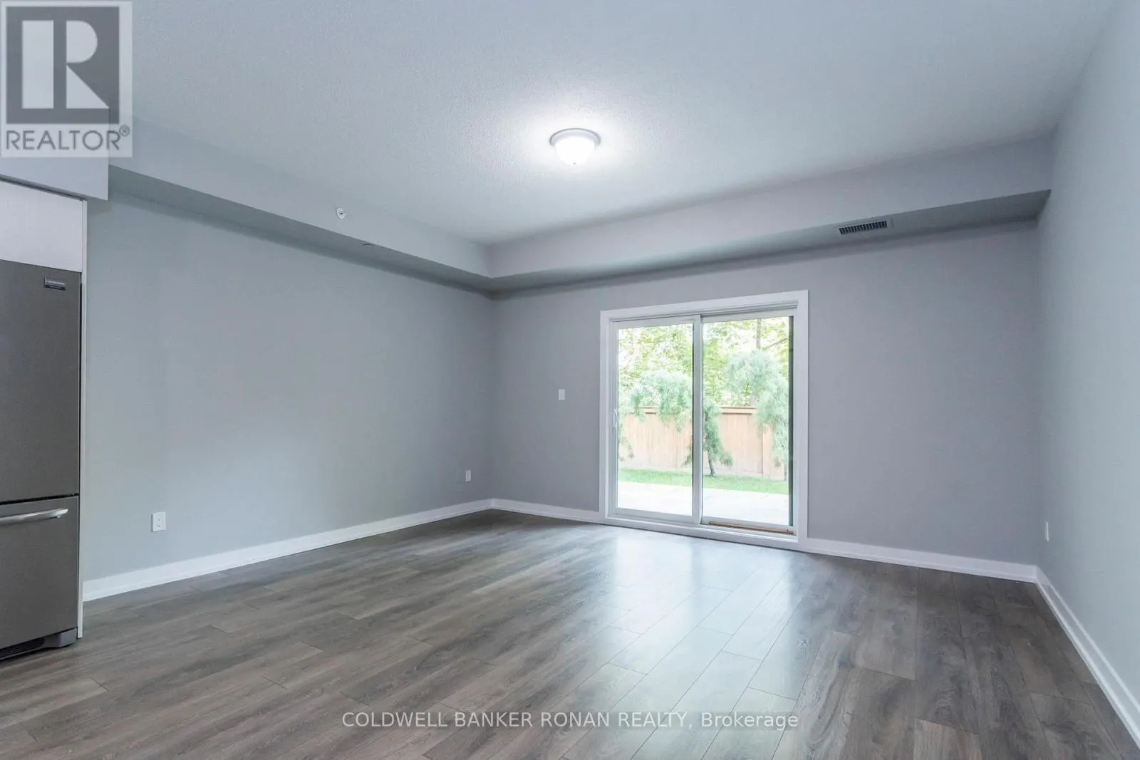 103 - 69 BOYNE STREET N
