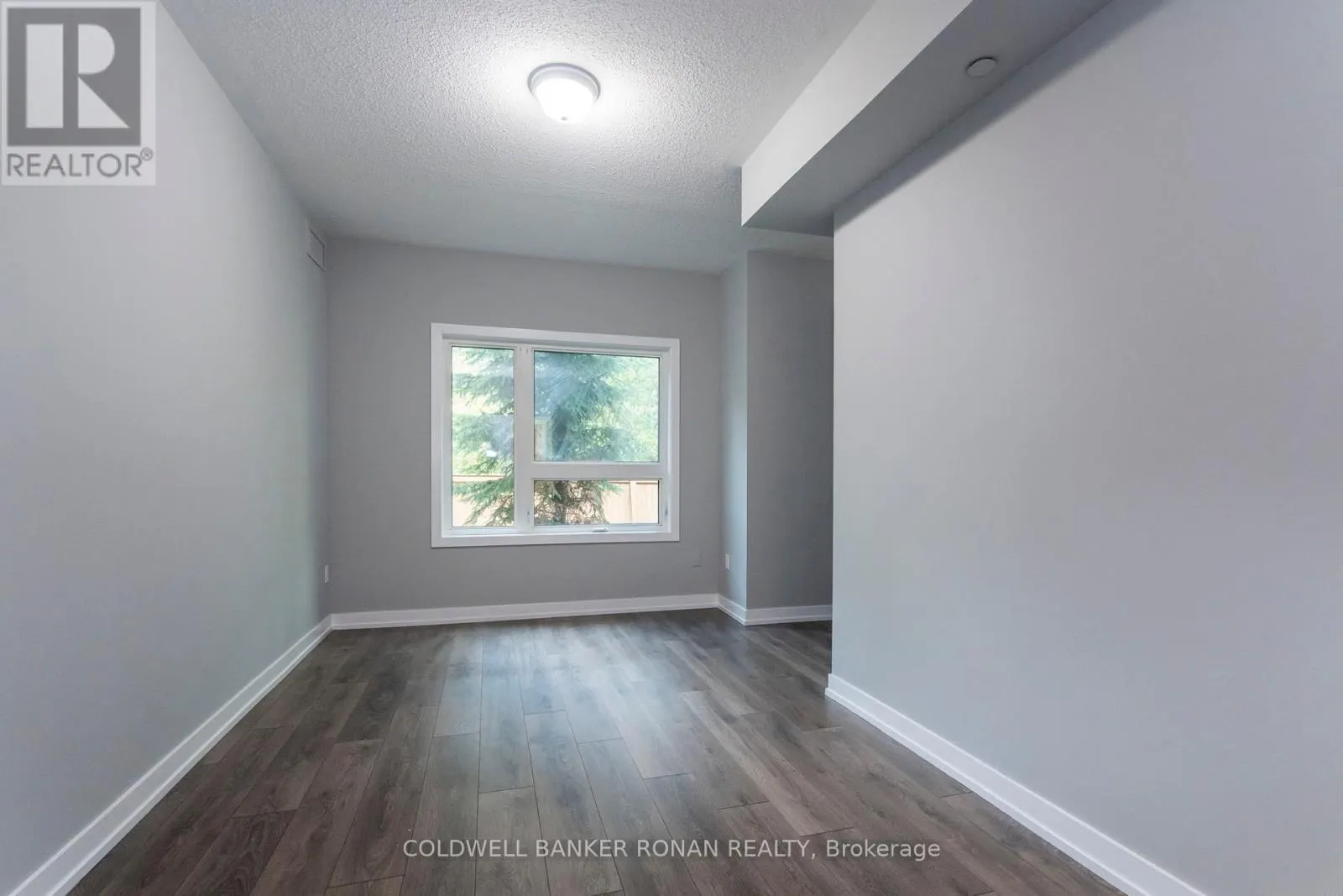 103 - 69 BOYNE STREET N