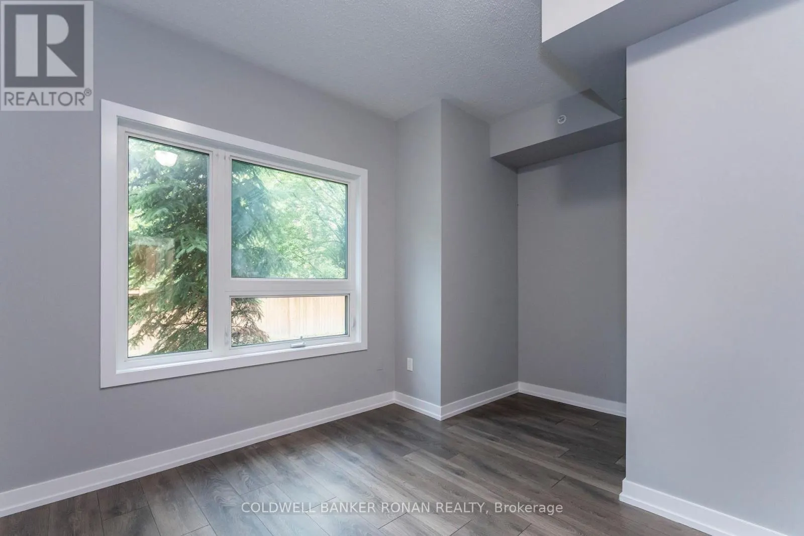 103 - 69 BOYNE STREET N