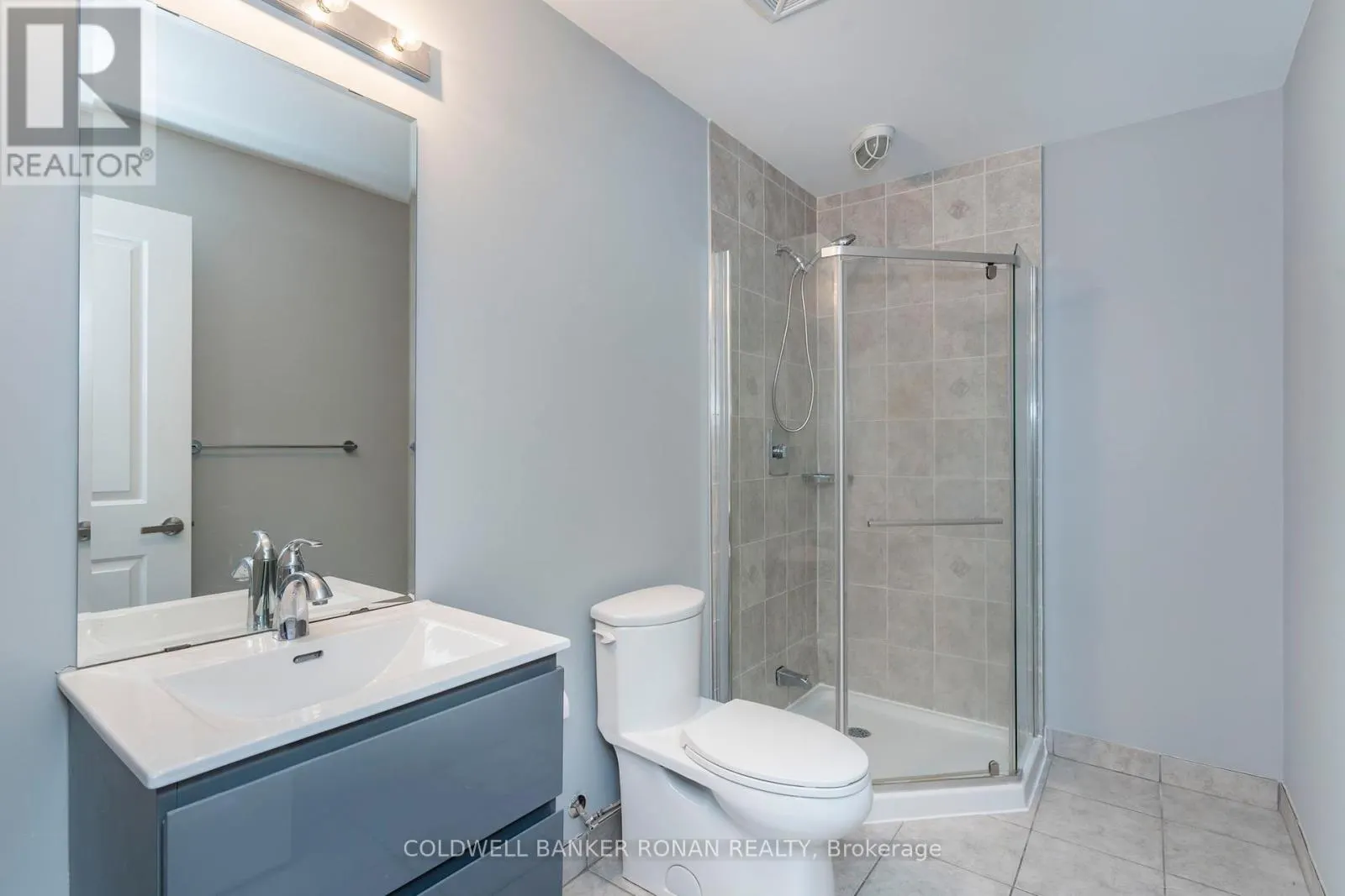 103 - 69 BOYNE STREET N