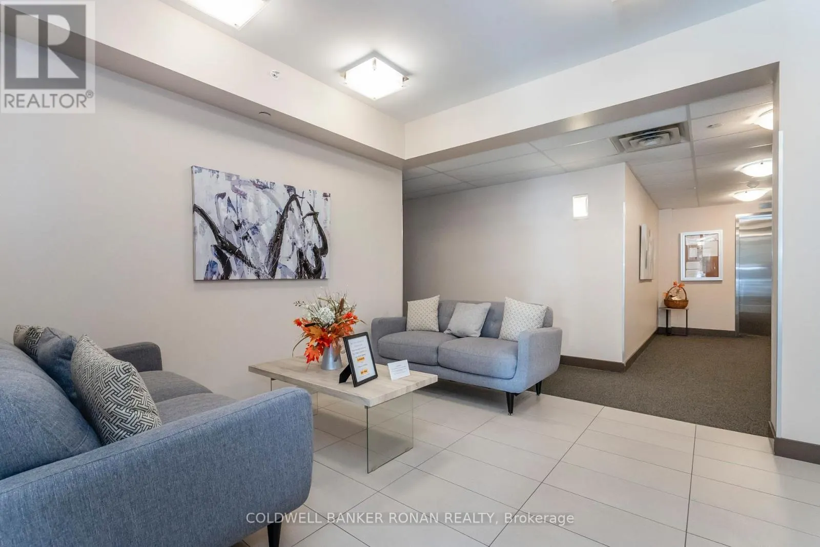 103 - 69 BOYNE STREET N