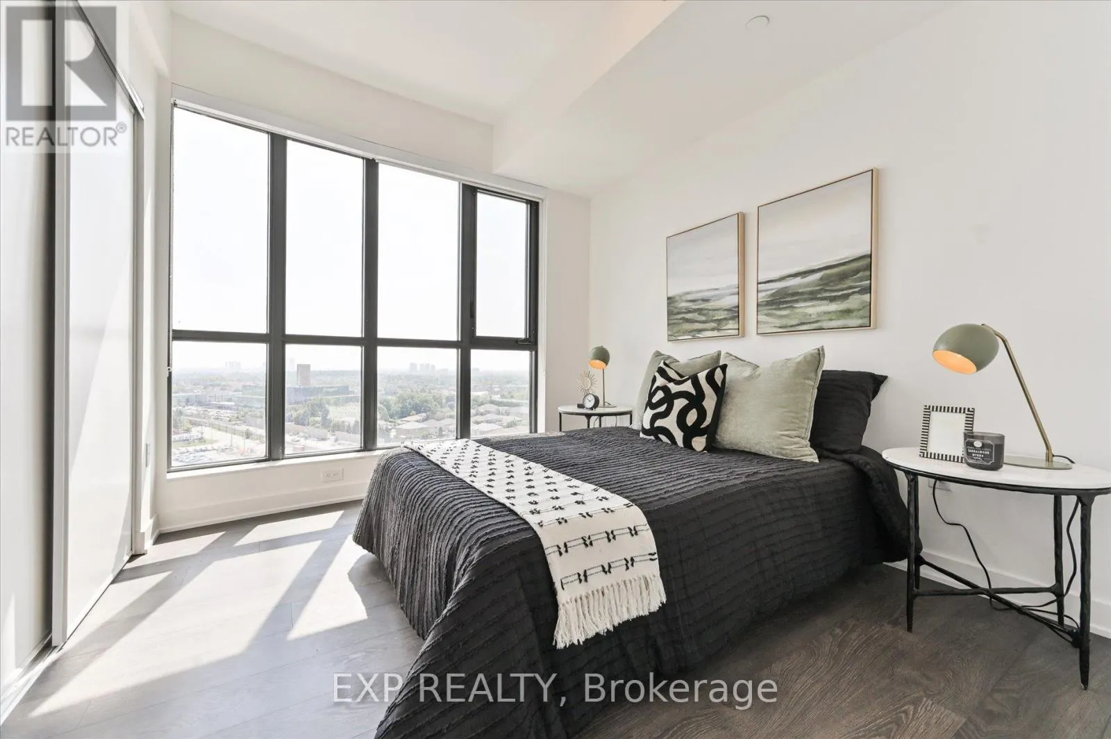 1006 - 120 EAGLE ROCK WAY