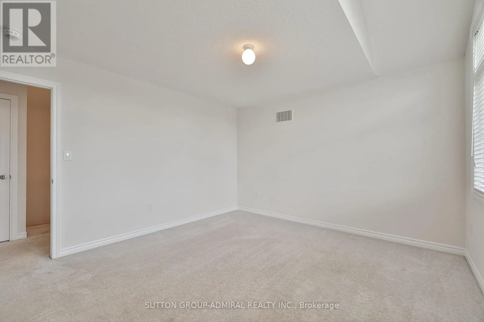 1417 FARROW CRESCENT