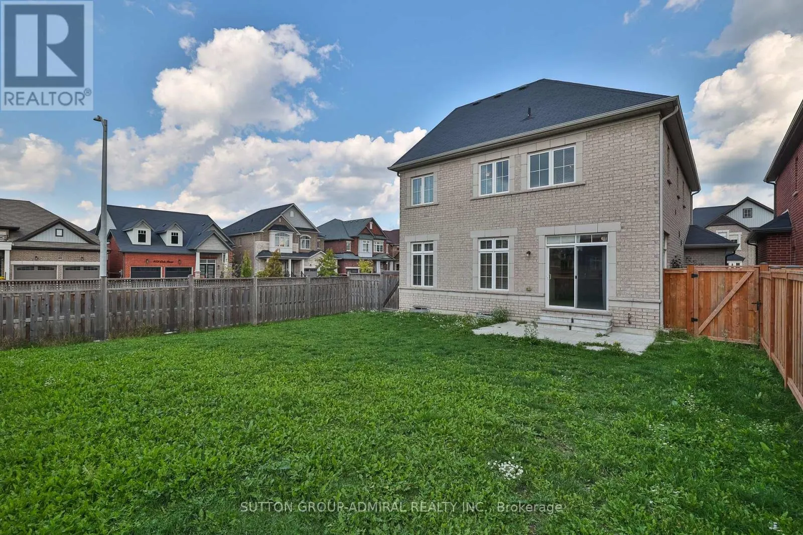 1417 FARROW CRESCENT