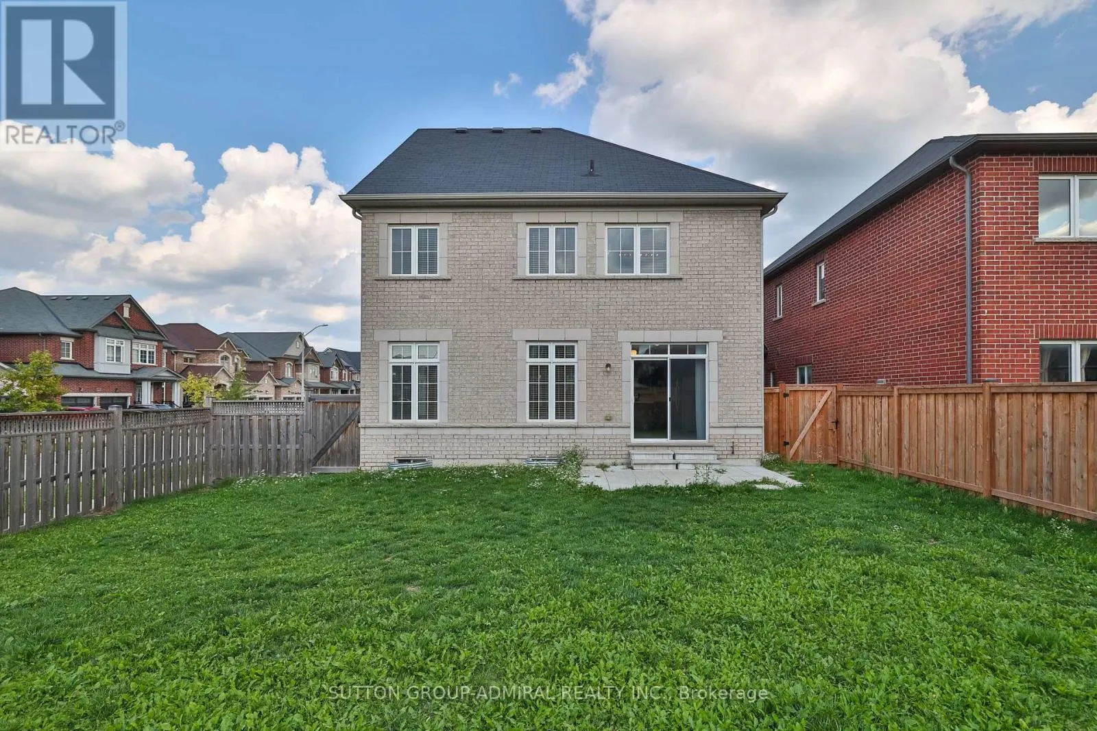 1417 FARROW CRESCENT