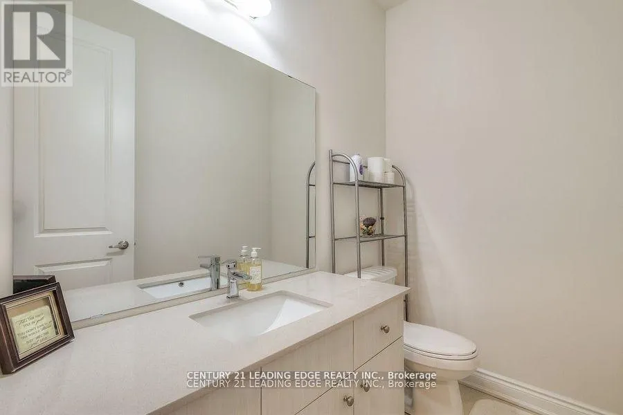 77 TERRAVISTA CRESCENT
