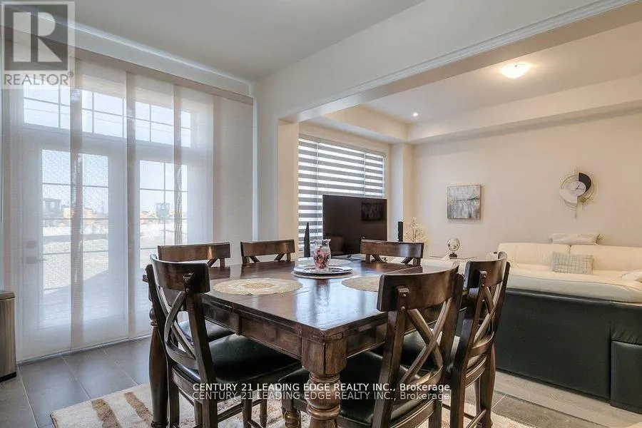 77 TERRAVISTA CRESCENT