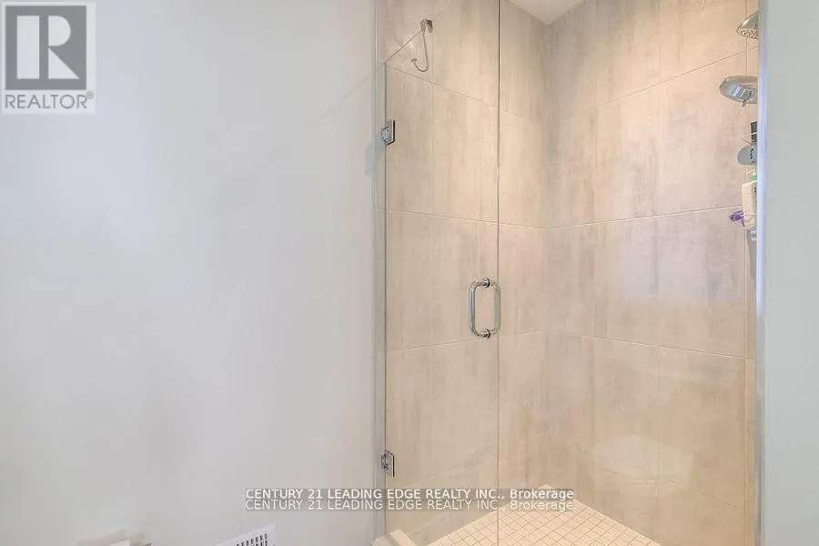 77 TERRAVISTA CRESCENT