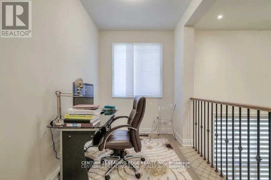77 TERRAVISTA CRESCENT
