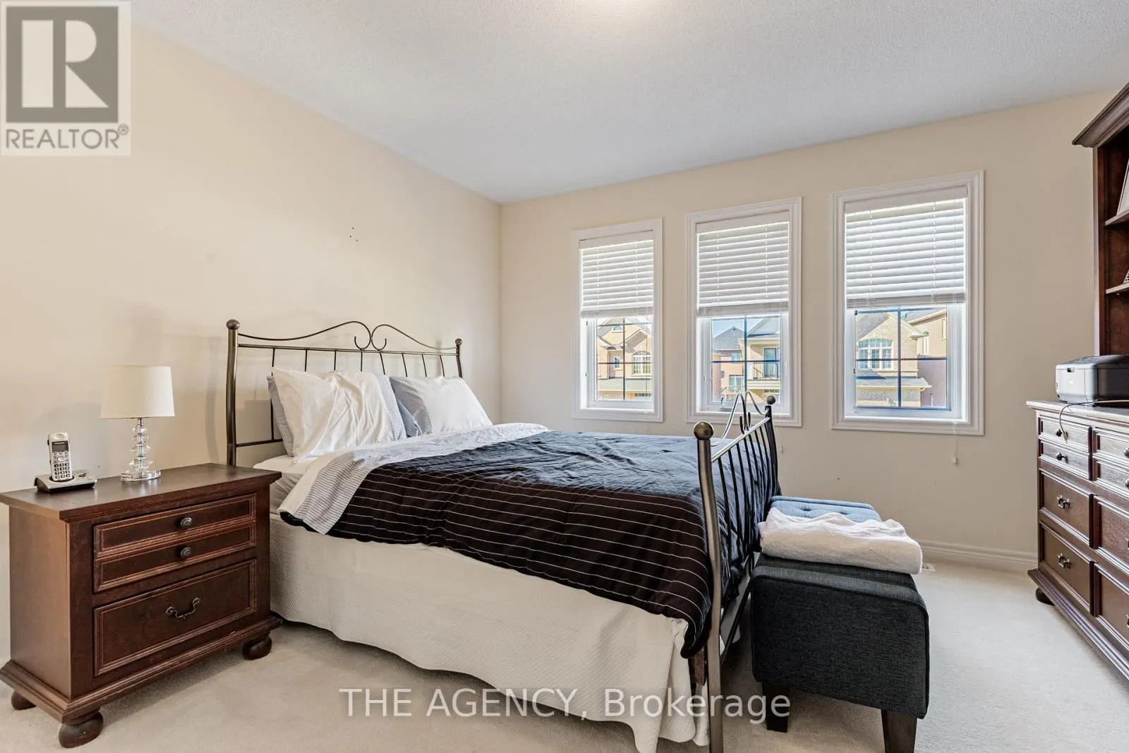 33 ASCALON DRIVE