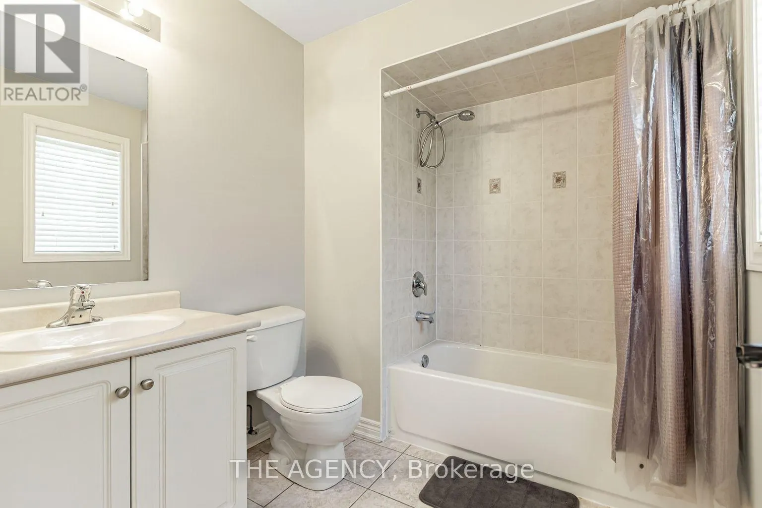 33 ASCALON DRIVE