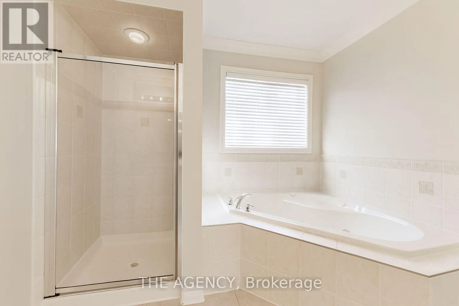 33 ASCALON DRIVE