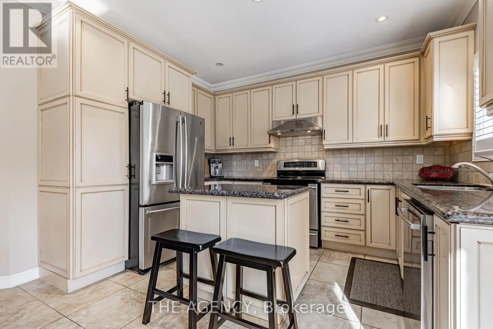 33 ASCALON DRIVE