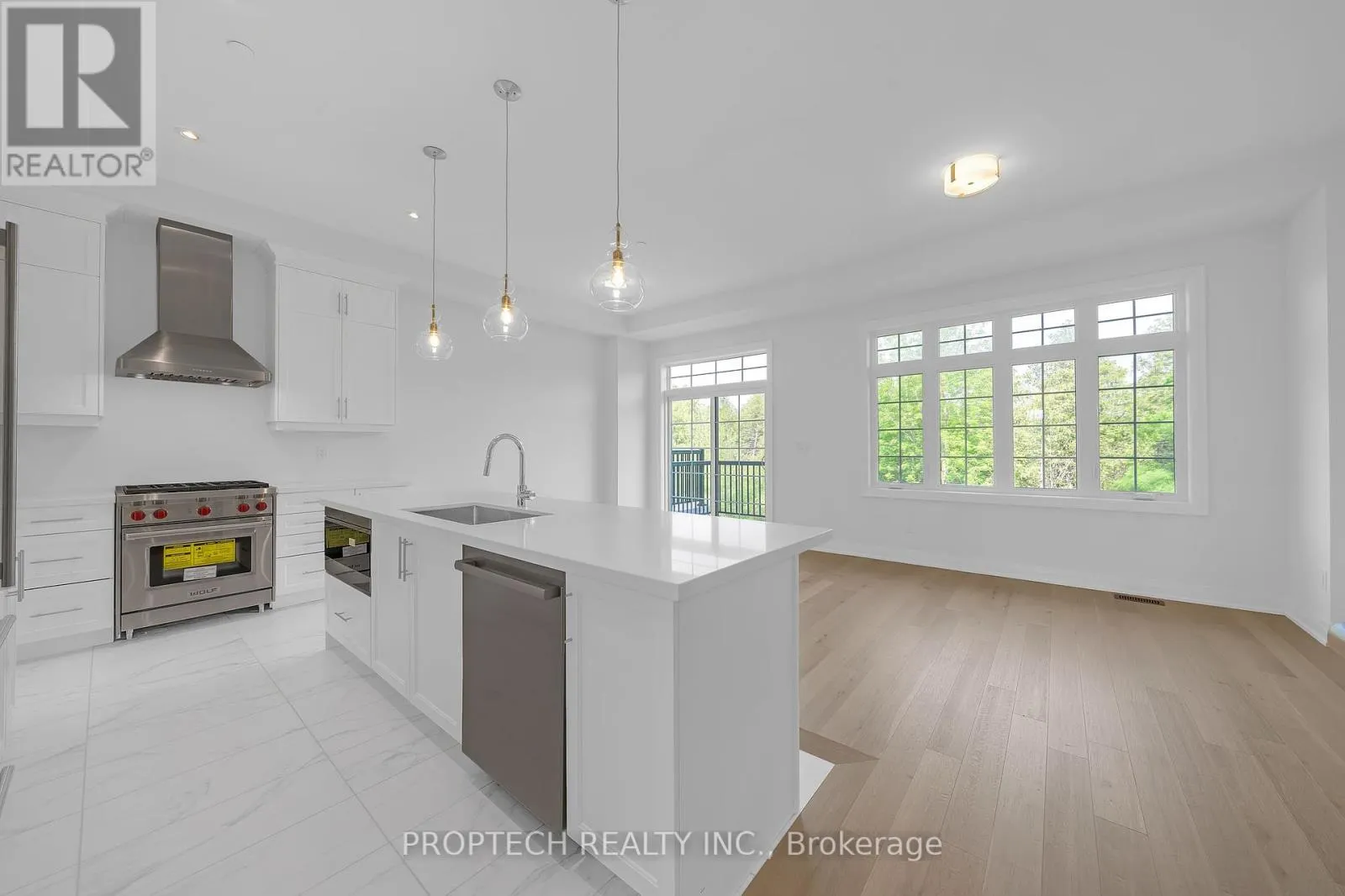 93 WEST VILLAGE LANE