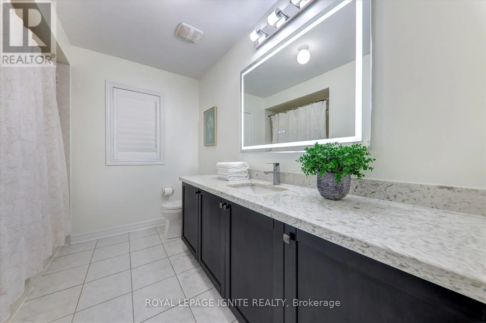 127 NOAH'S FARM TRAIL