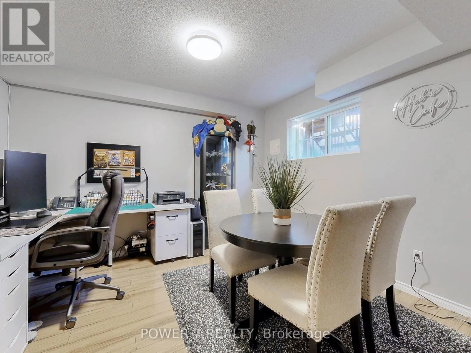 379 WHITE'S HILL AVENUE