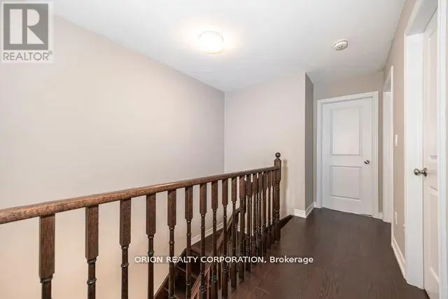 53 CLIFFORD CRESCENT