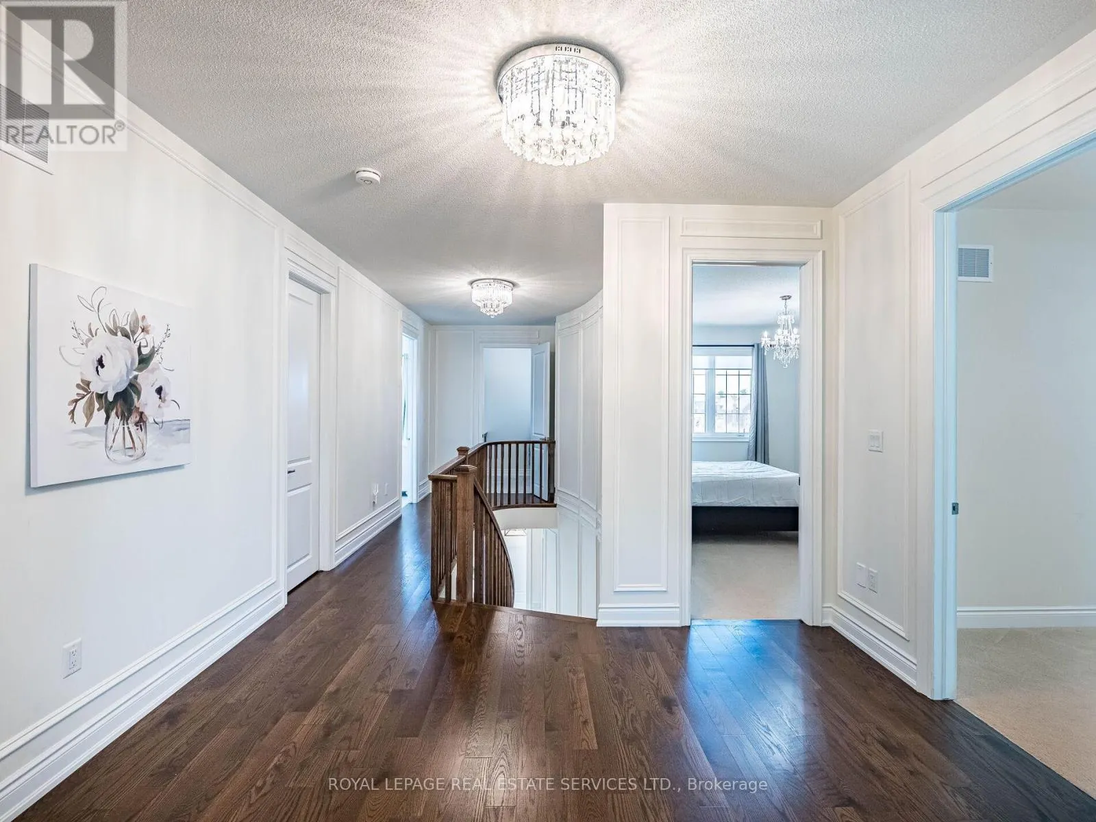 23 GRACE LAKE COURT