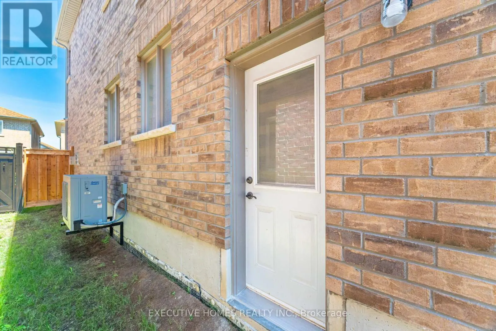 14 MAC CAMPBELL WAY
