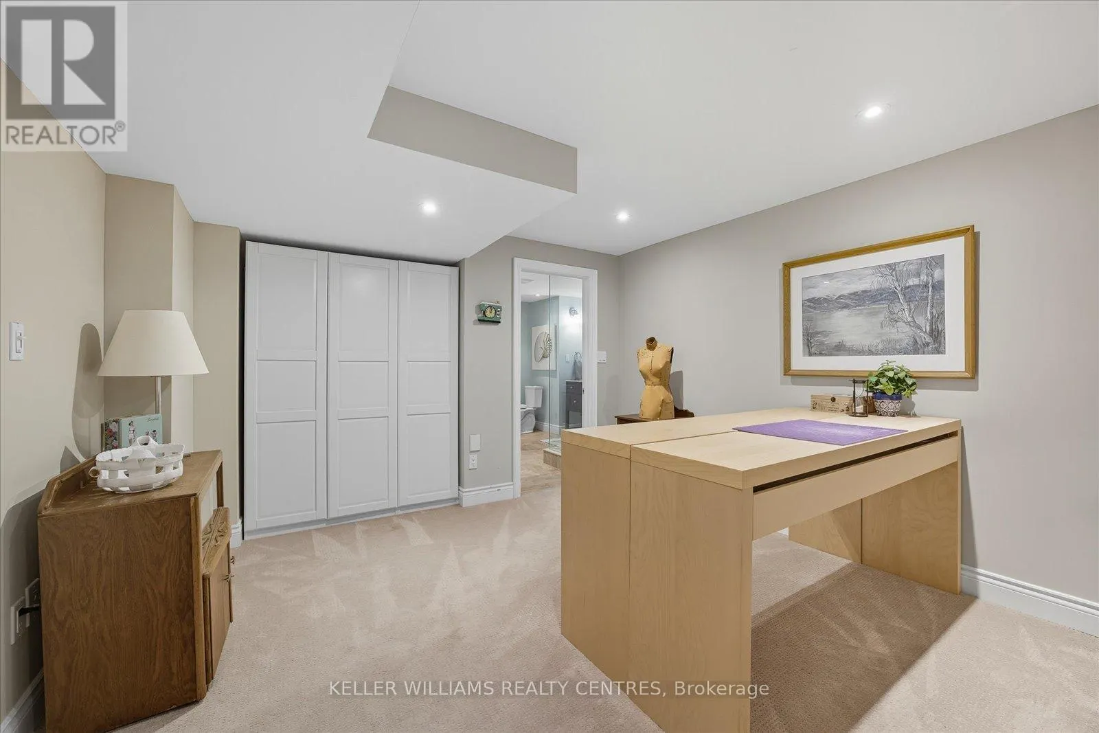 72 DUNCTON WOOD CRESCENT