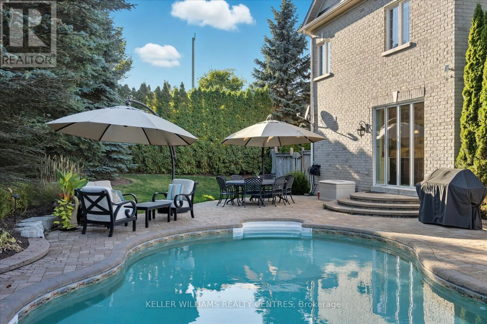 72 DUNCTON WOOD CRESCENT