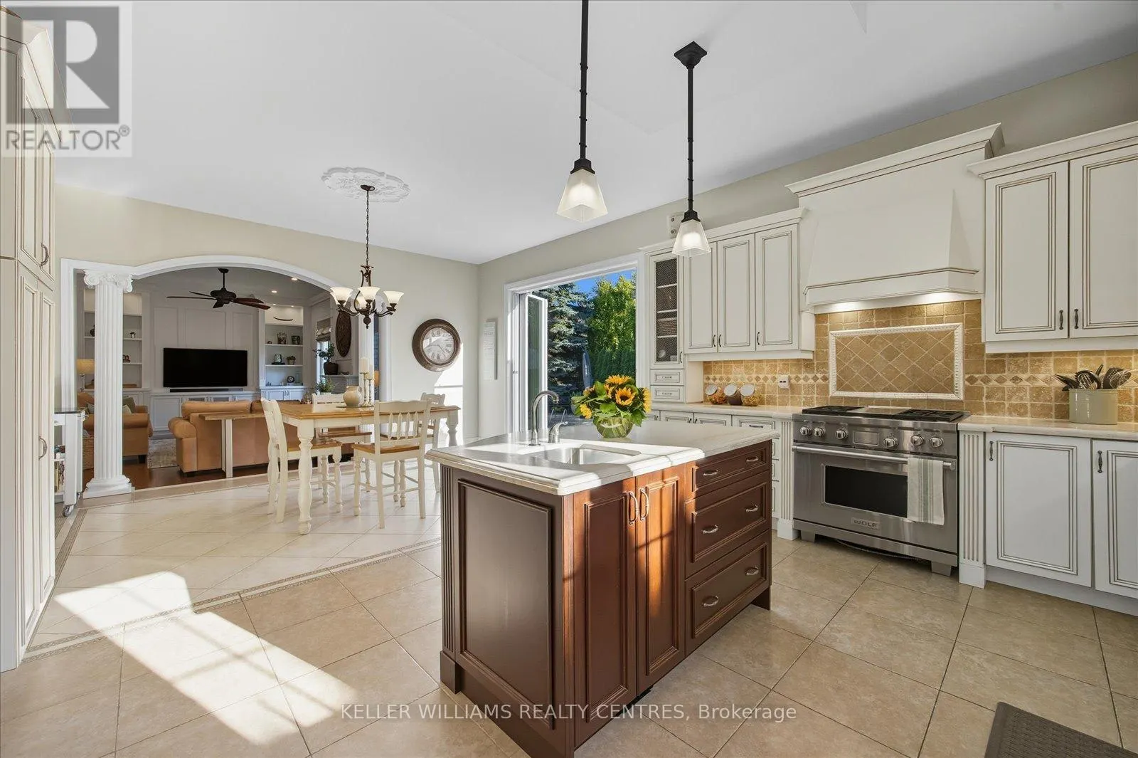 72 DUNCTON WOOD CRESCENT