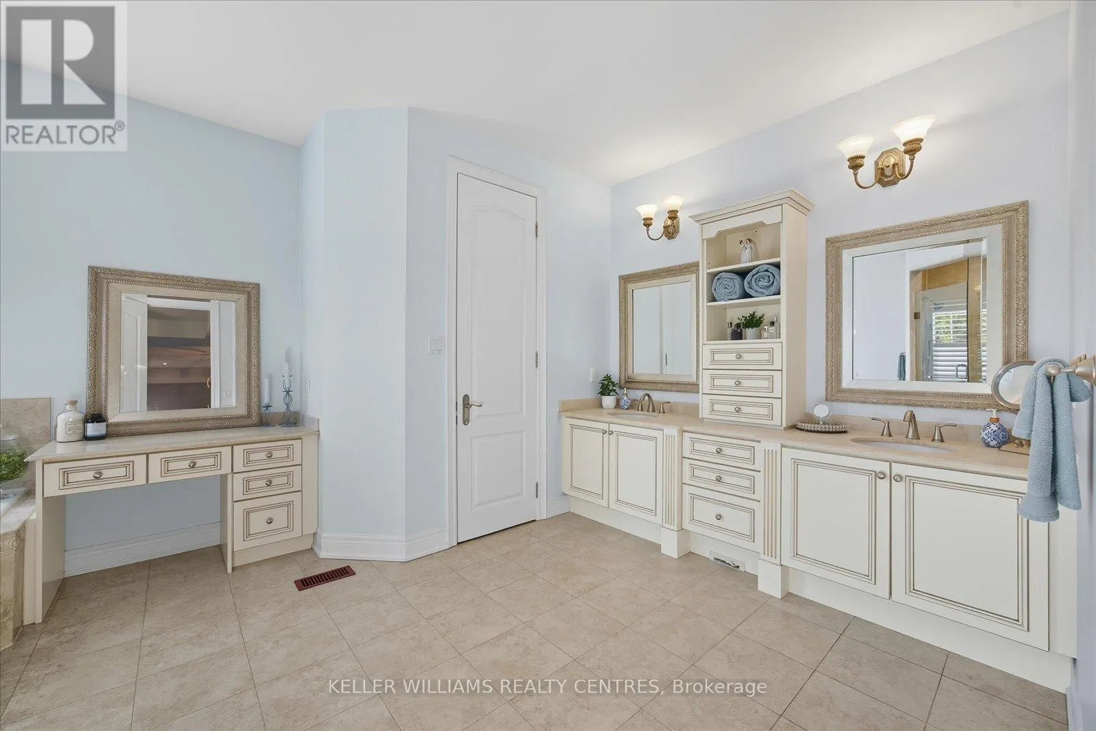 72 DUNCTON WOOD CRESCENT