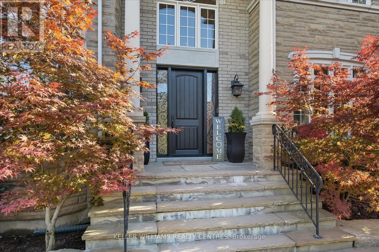 72 DUNCTON WOOD CRESCENT