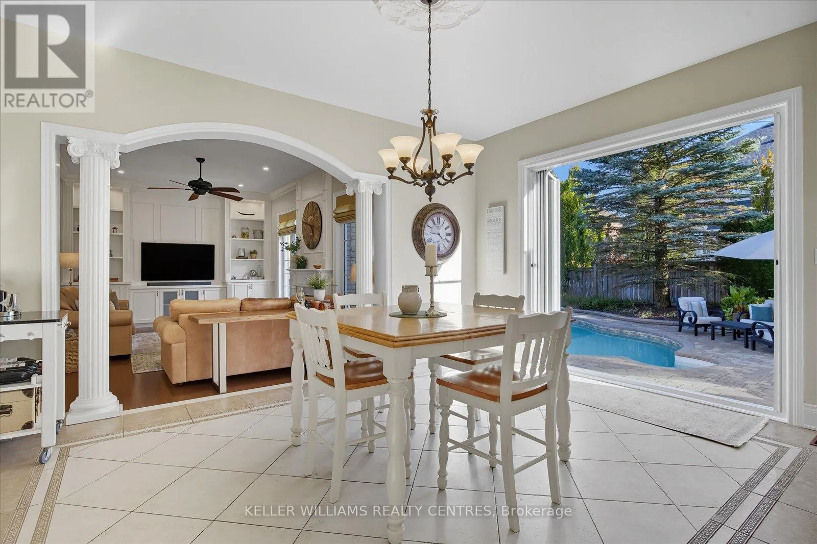 72 DUNCTON WOOD CRESCENT