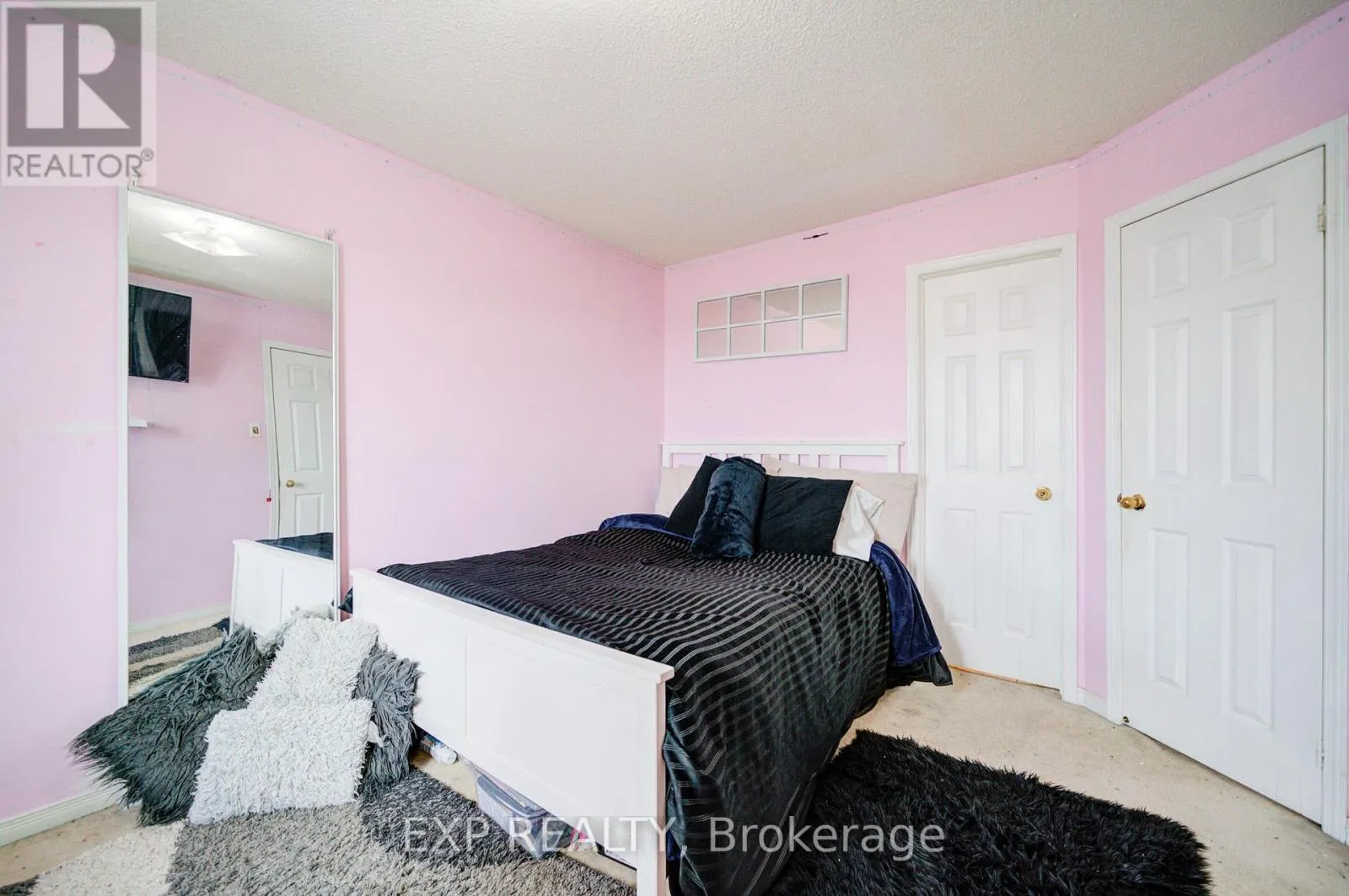 163 SASSAFRAS CIRCLE