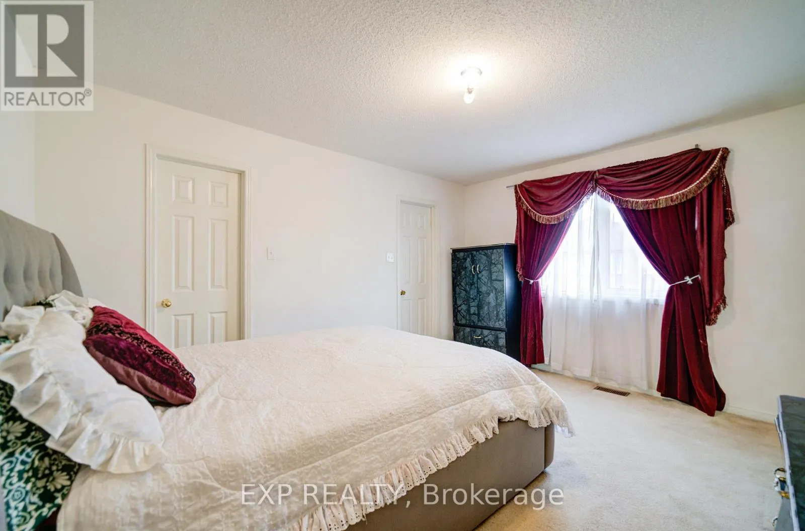 163 SASSAFRAS CIRCLE