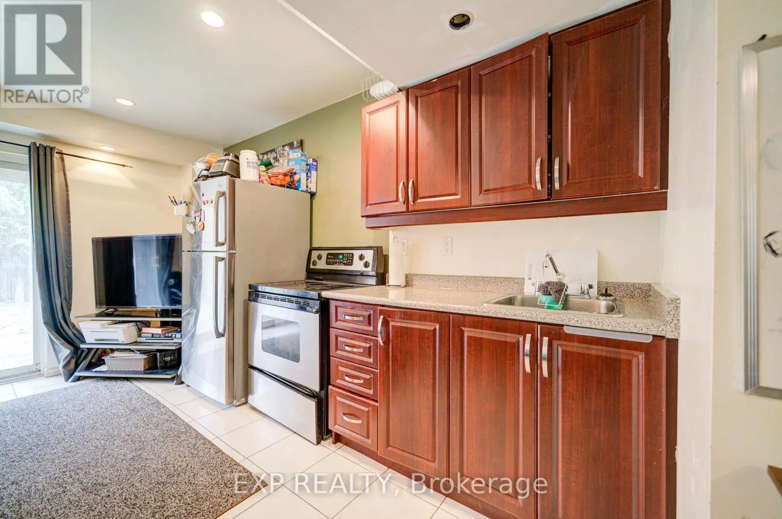 163 SASSAFRAS CIRCLE