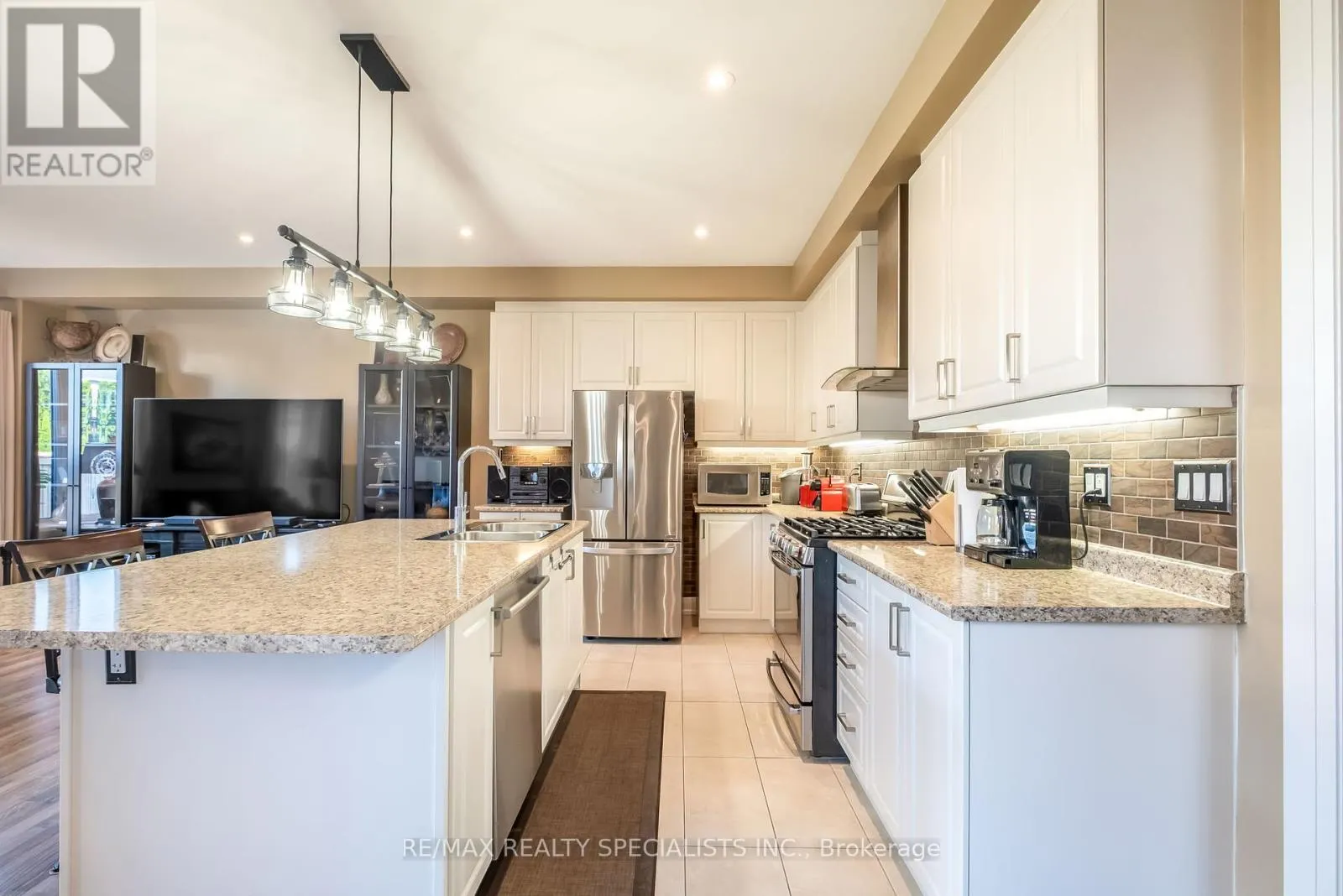 90 MARTIN TRAIL