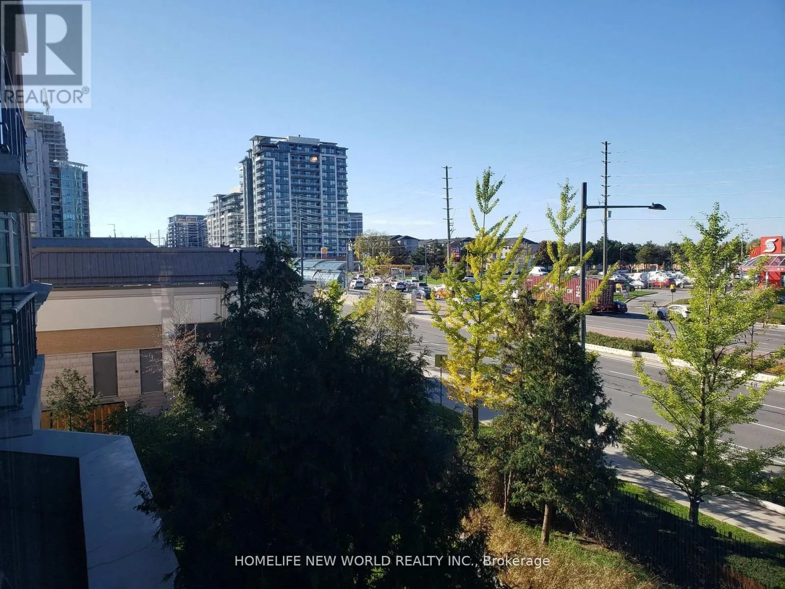 301 - 130 POND DRIVE