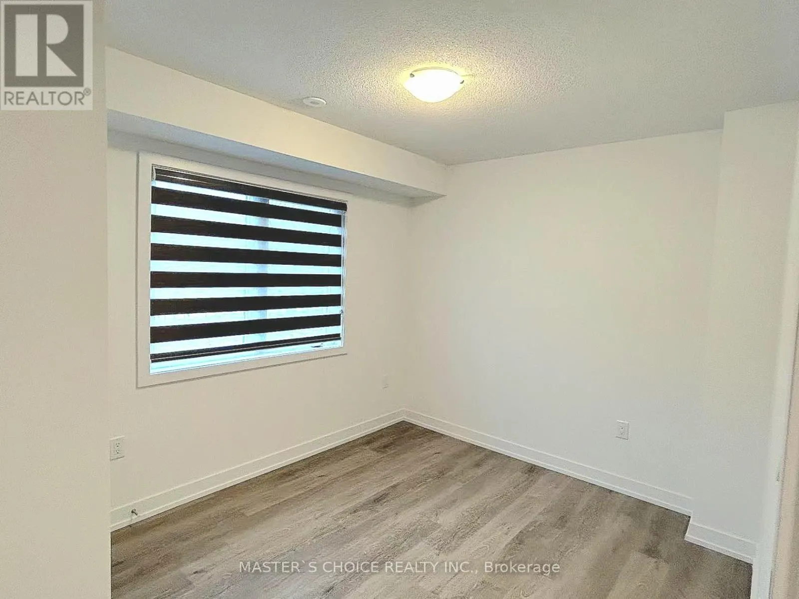 92 LYALL STOKES CIRCLE