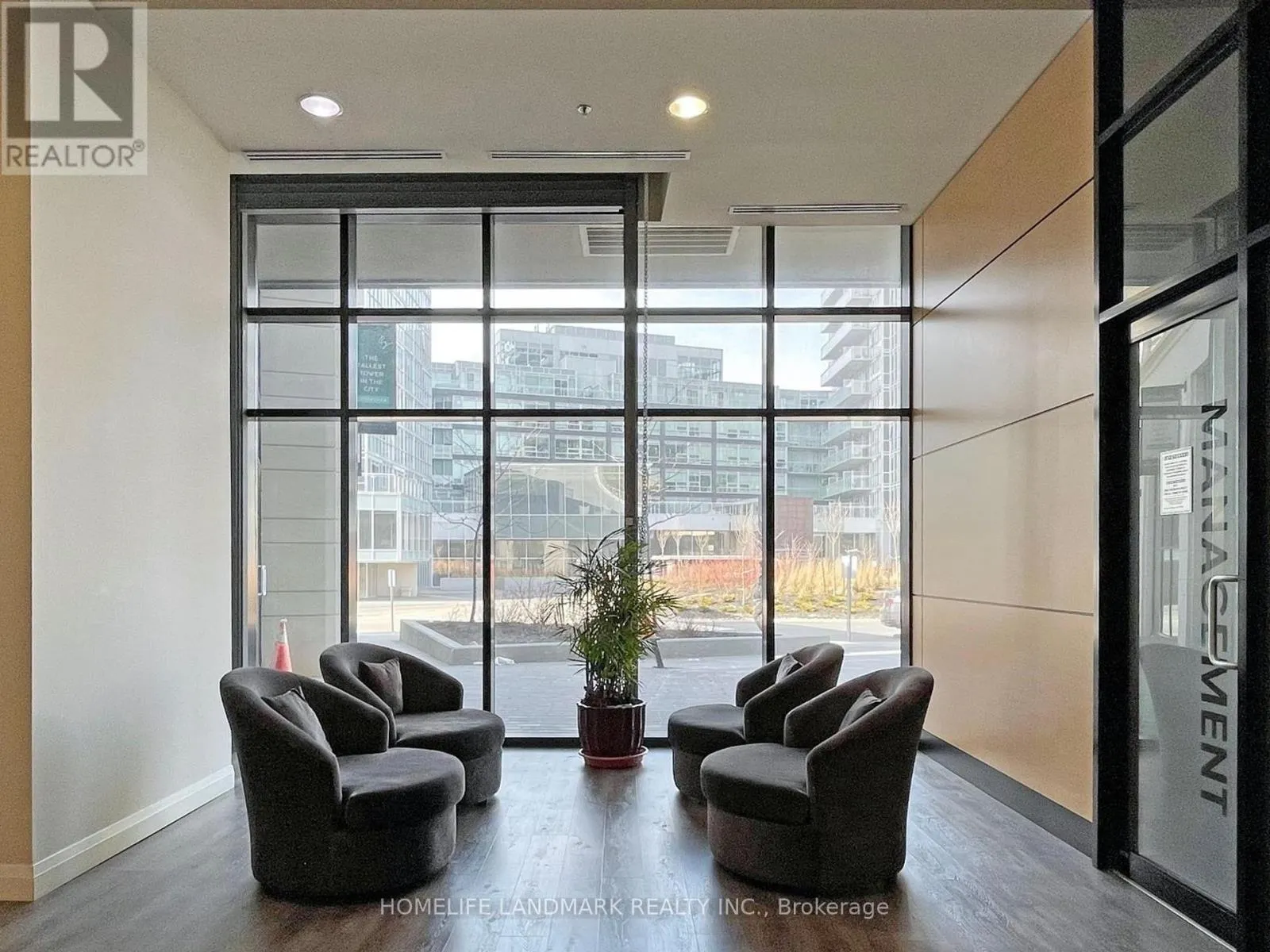 1802 - 2910 HIGHWAY 7 RD ROAD