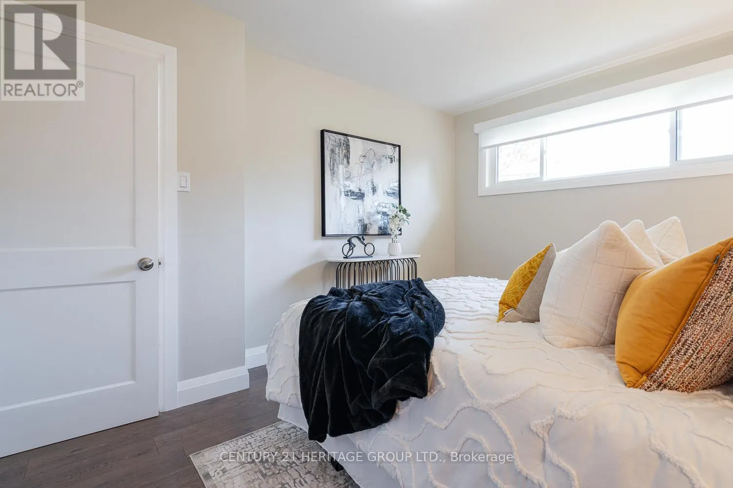 254 DEMAINE CRESCENT