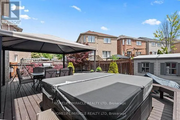 32 ALBERT ROFFEY CRESCENT