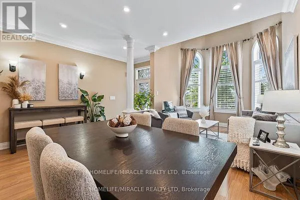 32 ALBERT ROFFEY CRESCENT