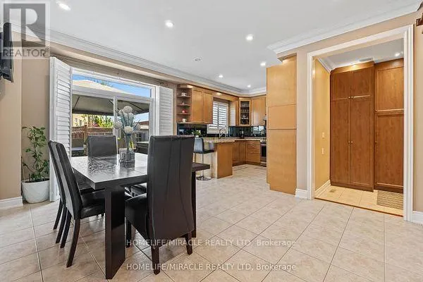 32 ALBERT ROFFEY CRESCENT
