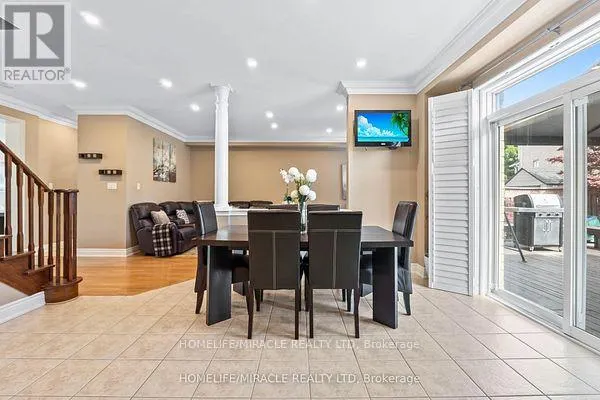 32 ALBERT ROFFEY CRESCENT
