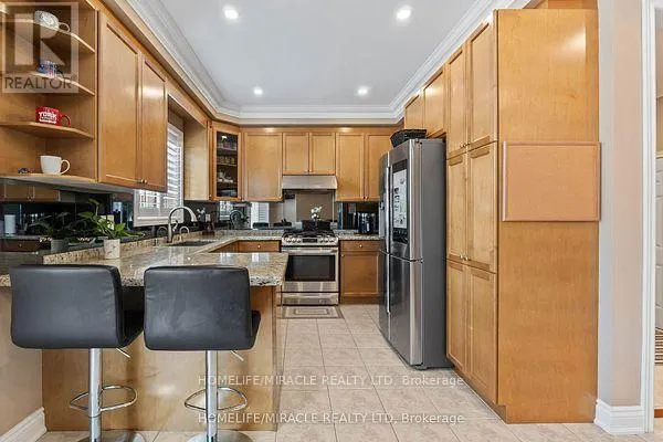 32 ALBERT ROFFEY CRESCENT