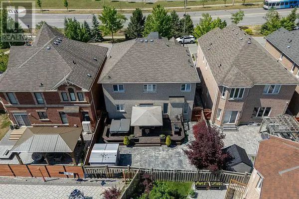 32 ALBERT ROFFEY CRESCENT