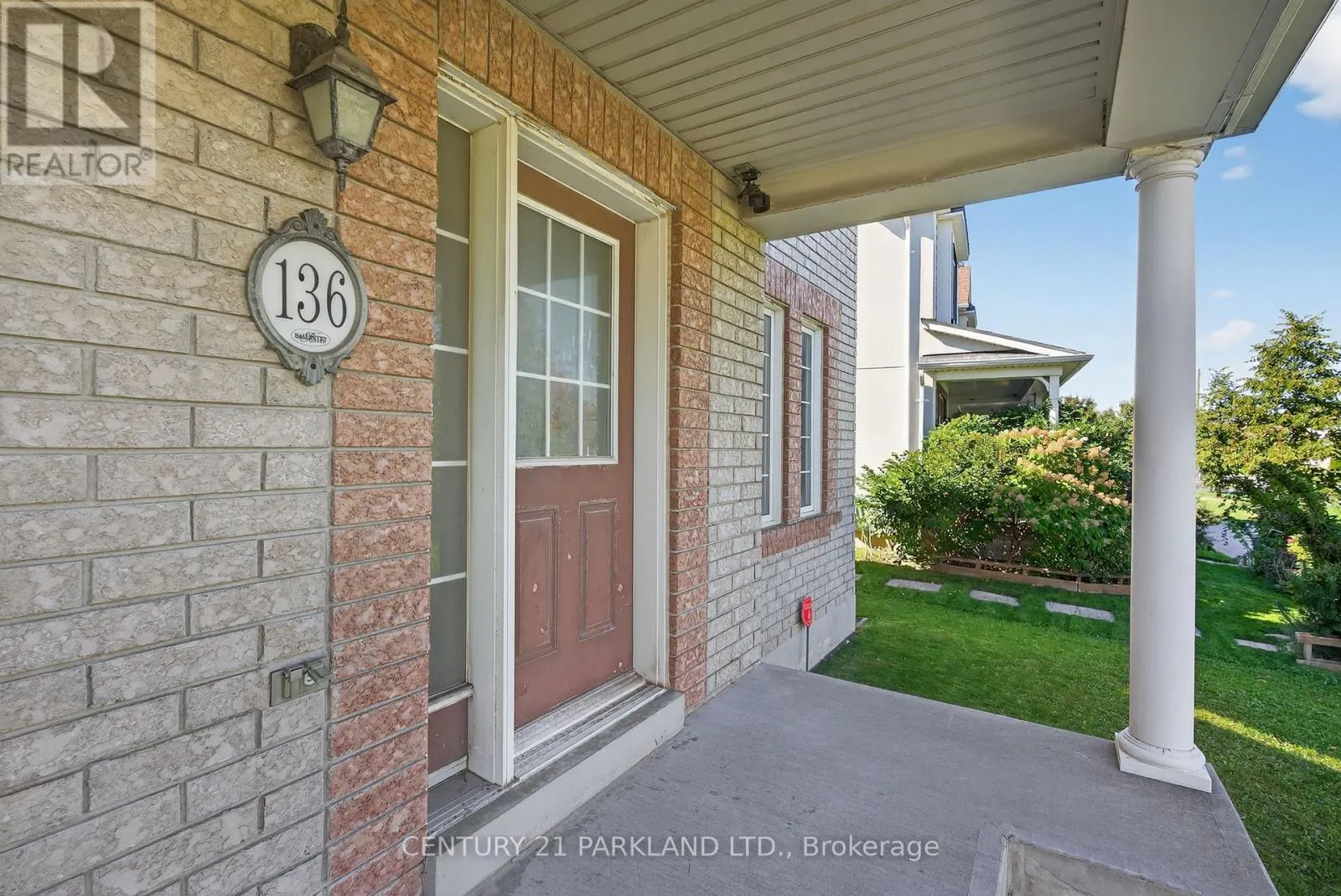 136 GAS LAMP LANE